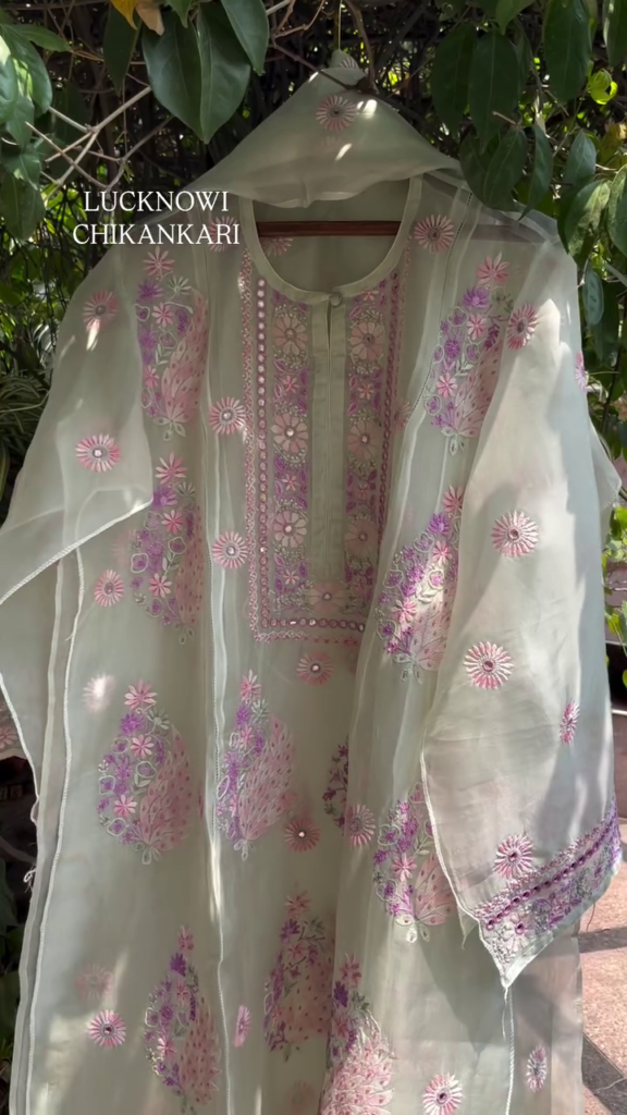 Elegant Chikankari Kurta with Mirror Work - Photo 3