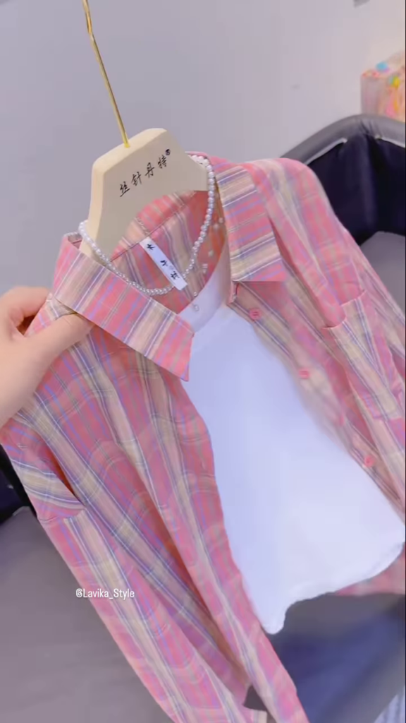 Casual Plaid Oversized Shirt and Top Set - Photo 4