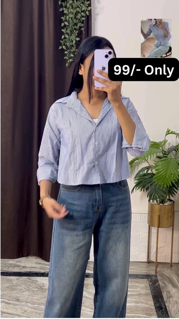 Stylish Brown Overshirt with Black Crop Top and Jeans - Photo 3