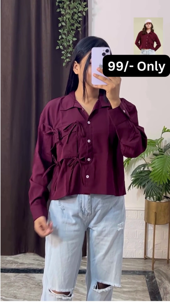 Stylish Brown Overshirt with Black Crop Top and Jeans - Photo 2